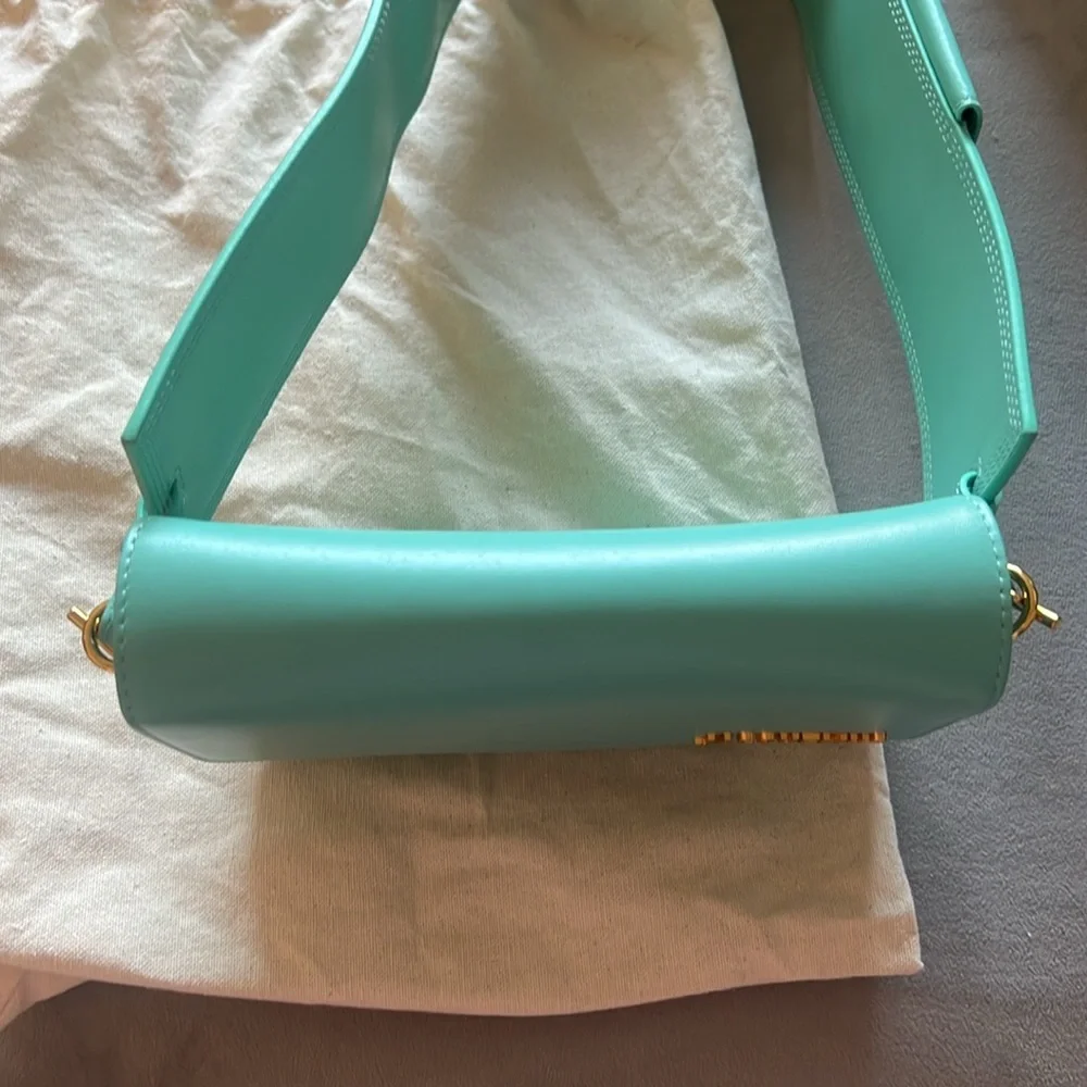 Jacquemus light turquoise le Carinu bag with Gold Hardware- like new - Picture 8 of 16
